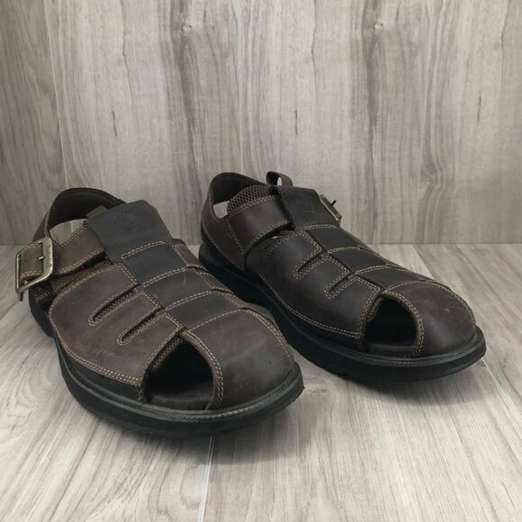 Disney Christmas 2025 Lil Rin Rin Plush Badge Red New